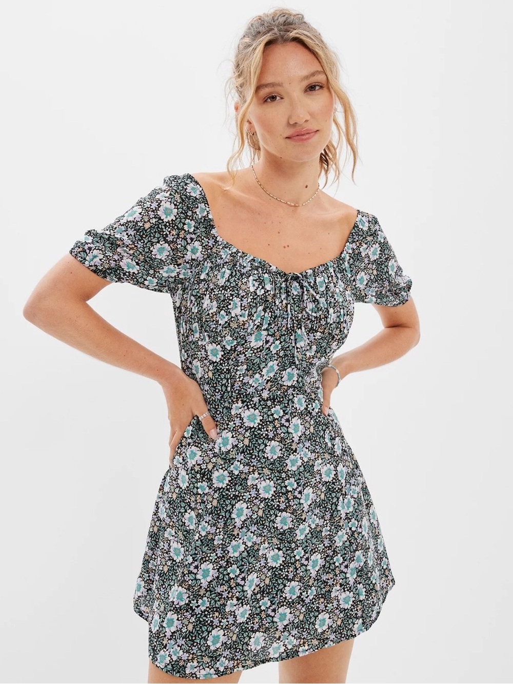 American Eagle Outfitters Puff Sleeve Floral Mini Dress